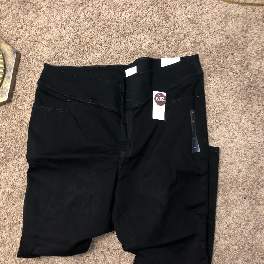 Lame Bryant Signature Fit Jegging NWT